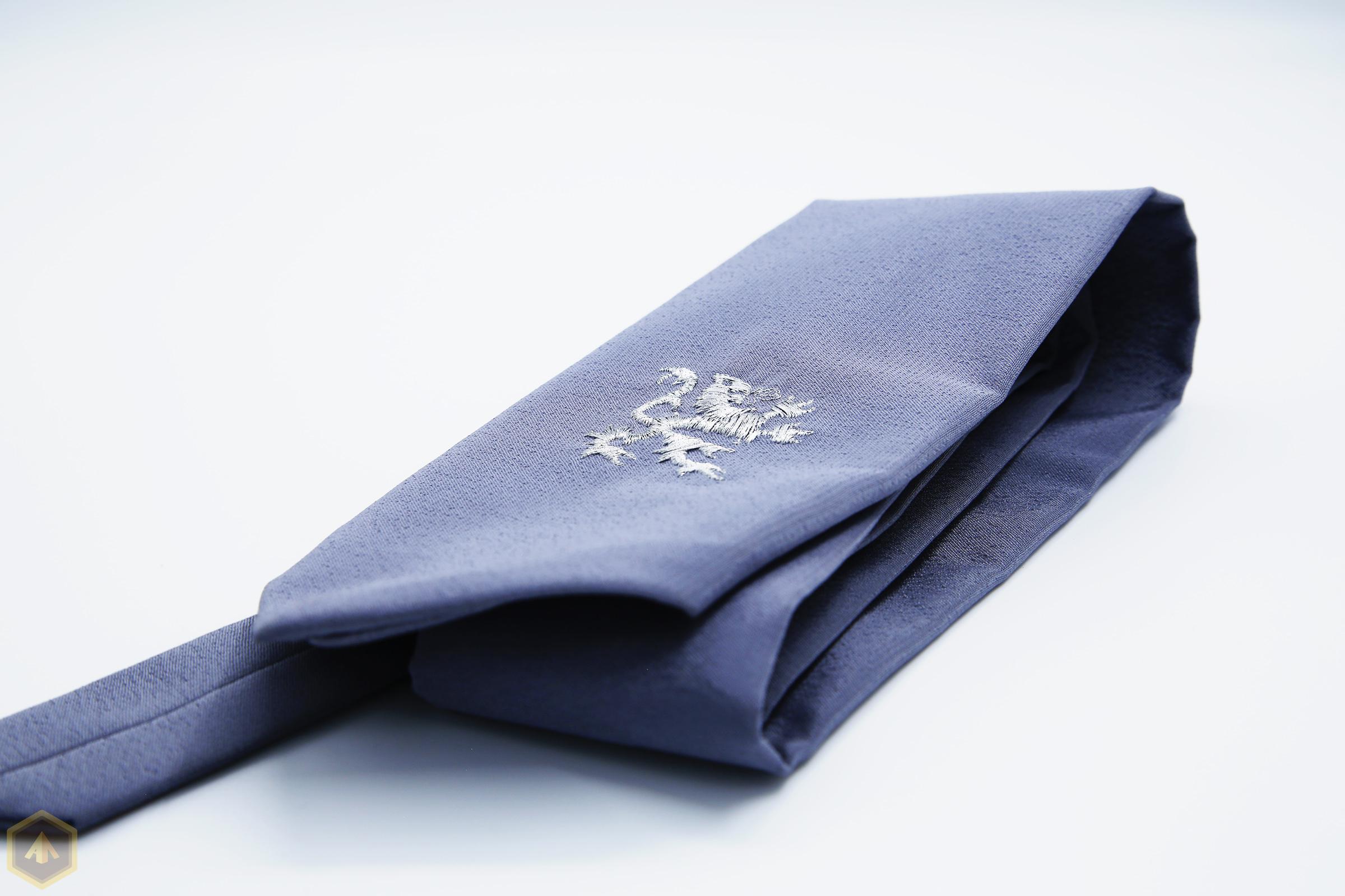 Вышивка на крое галстука — 2