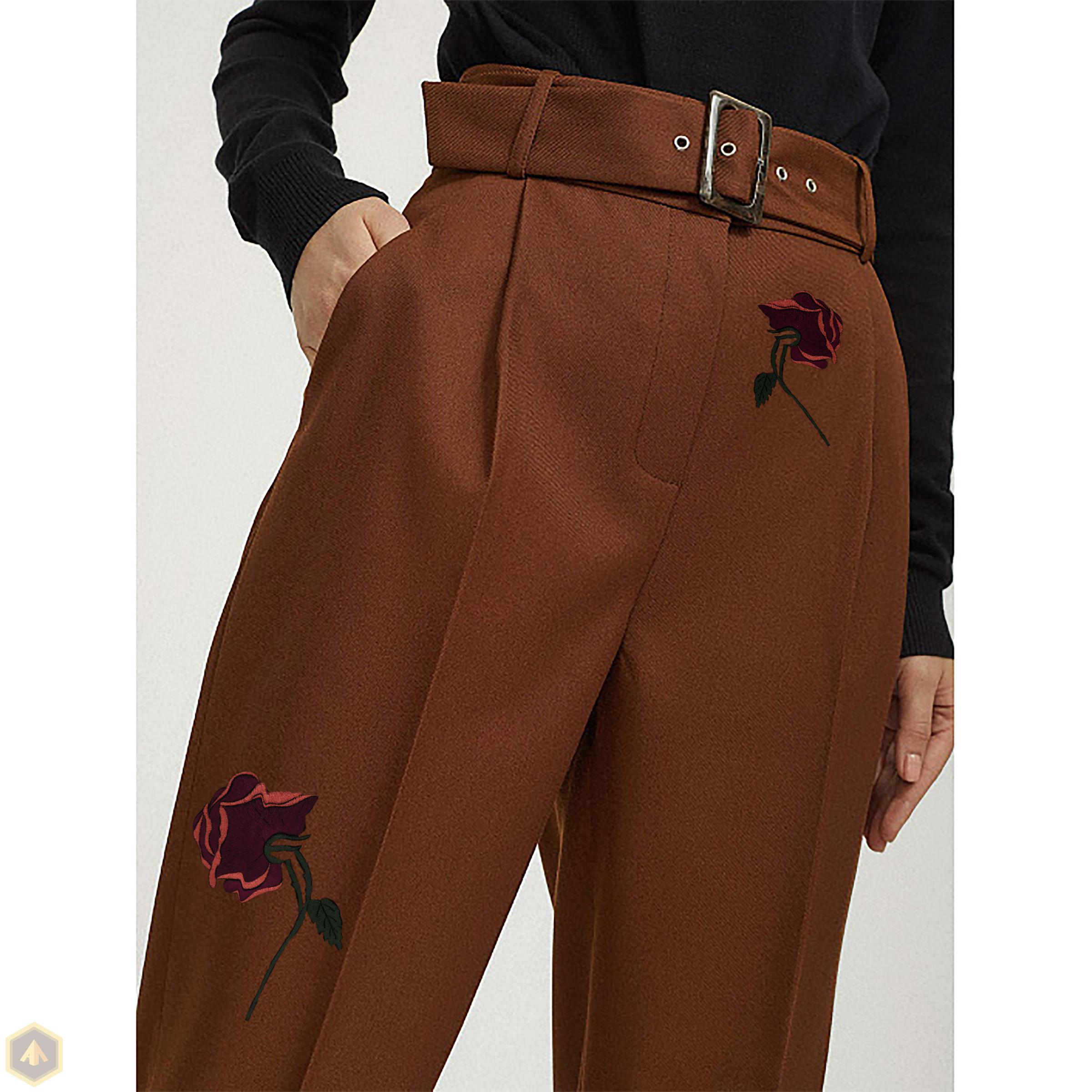 6.брюки коричневые с розами